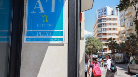 23/04/2024 Apartamento turístico en la ciudad de Cádiz.POLITICA ROCÍO RUZ/EUROPA PRESS