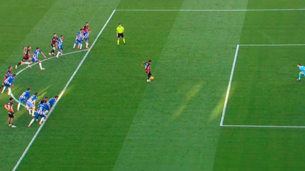 El penalti que ordenó repetir Quintero González