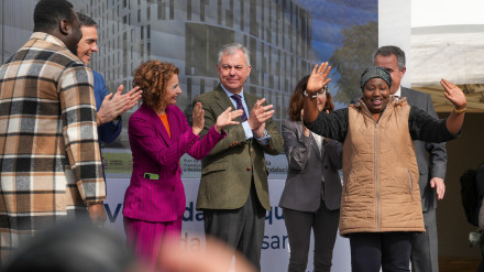 Sevilla entrega 218 viviendas de alquiler en Hacienda El Rosario: un alivio para más de 600 sevillanos