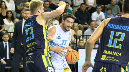 Javi Zamora durante un partido