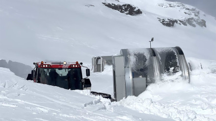 Imagen de acumulación de nieve en la estación de esquí de Sierra Nevada
