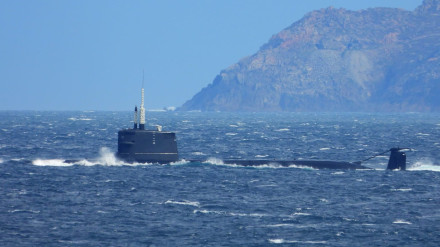 La unidad saliendo de la ría de Ferrol