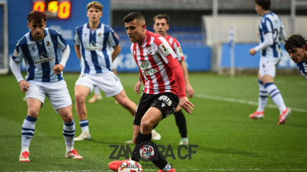 Joel Priego, jugador del Zamora, ante la Real B