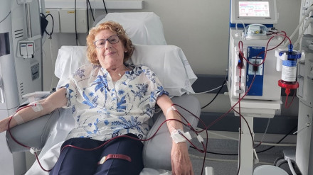 Paciente realizando una  granulocitoaféresis en el CHUF