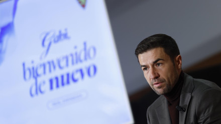 Gabi Fernández, durante su presentación oficial este martes en Zaragoza.