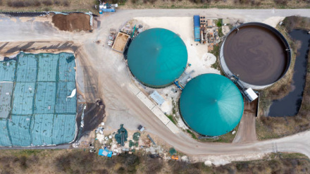 Vista aérea de una planta de biogás