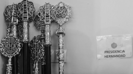 Entrevista al cofrade que tira del carro