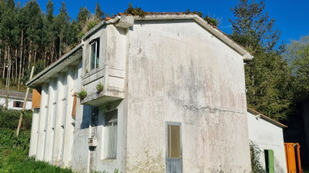 Antigua Escuela de Pantín en Valdoviño