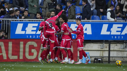 Los jugadores del Rayo celebran el gol ante el Alavés