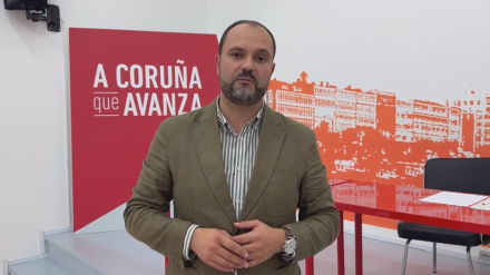 Bernardo Fernández es el secretario general del PSOE de la provincia de A CoruñaEl alcalde de Pontedeume y actual secretario xeral del PSOE provincial en A Coruña, Bernardo Fernández, ha presentado este lunes su precandidatura para revalidar el cargo al frente de los socialistas coruñeses.POLITICA ESPAÑA EUROPA GALICIA AUTONOMÍASREMITIDA SOCIALISTAS