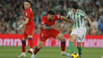 Spanish La Liga EA Sports soccer match Betis vs Sevilla at Benito Villamarin Stadium in Sevilla, spain 30 March 2025900/Cordon Press