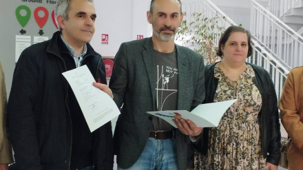 01/04/2025 Huelva.- Pepe Rodríguez registra su candidatura a rector para que la UHU "sea un referente en excelencia".El profesor de Física de la Universidad de Huelva Pepe Rodríguez ha registrado de manera oficial este martes su candidatura a rector con el objetivo de que la UHU "continúe avanzando hacia el reto de la excelencia". La suya es la única candidatura presentada hasta el momento con la que quiere aspirar a convertirse en el máximo responsable de la universidad el próximo 7 de mayo.POLITICA