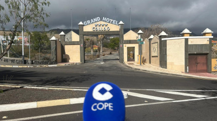 Entrada del Hotel Callao Sport