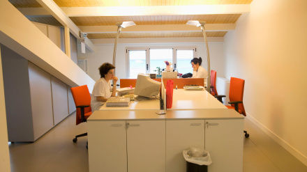 Trabajadores del Neiker Tecnalia, Instituto de Investigación y Desarrollo Agrario, Ganadero, Forestal y del Medio Natural, Derio, Bizkaia