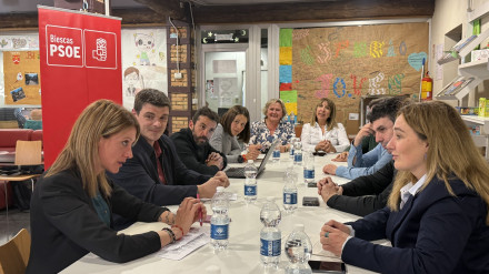 Reunión sobre vivienda en Biescas