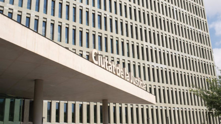 foto ciutat usitica
