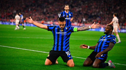 El Inter celebra el gol de Lautaro en Múnich frente al Bayern en la Liga de Campeones