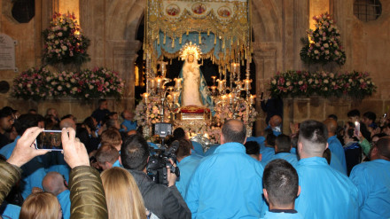 La virgen de los Dolores del Paso Azul durante la serenata a las puertas de San Francisco