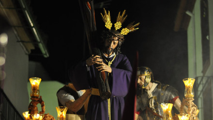 Ntro. Padre Jesús del Buen Suceso en una noche del Martes Santo en Córdoba