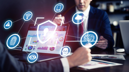 Los consejos del sector bancario para que no te estafen durante tus vacaciones de Semana Santa