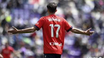 Gol de Budimir (p) (Valladolid, 1 - Osasuna, 3)