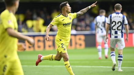 Yeremy Pino celebra su gol ante la Real Sociedad.