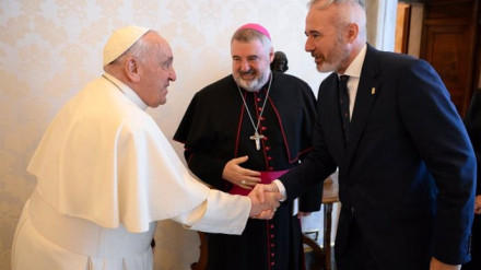 Audiencia privada en la que el presidente aragonés Jorge Azcón fue recibido por el Papa.