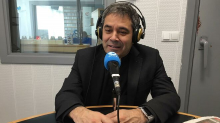 Don Vicente Rebollo, obispo de Tarazona, en los estudios de COPE.