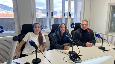 Andrés Clavijo, Paula Hernández y Noelia Salazar en Cope Tenerife