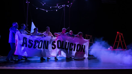 Un fragmento de la obra  "Reconversión" de Ibuprofeno Teatro