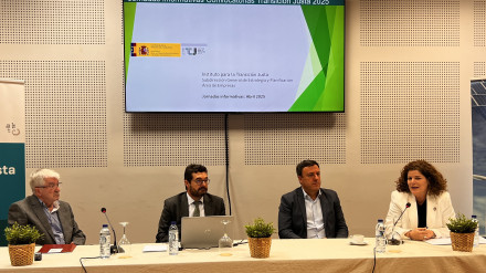 Inauguración de esta joranda en la sede de Seara