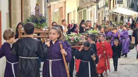 Semana Santa dos Nenos en Viveiro