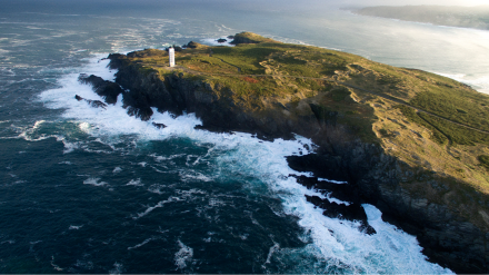 Foto de archivo de una vista aérea de la costa de Meirás, en Valdoviño