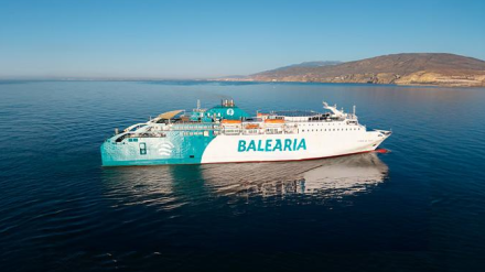 Balearia apuesta por el Puerto de Motril para la OPE´25 con el buque "Ciudad de Mahón"