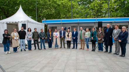 Participantes en la inauguración de la Feria del Libro