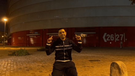 Imagen del padre de Lamine Yamal en el estadio Ramón Sánchez Pizjuán.