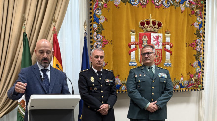 Javier Salas, subdelegado del Gobierno en Málaga, haciendo balance del apagón.