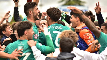 El Villanovense se ha salvado del descenso directo en la última jornada