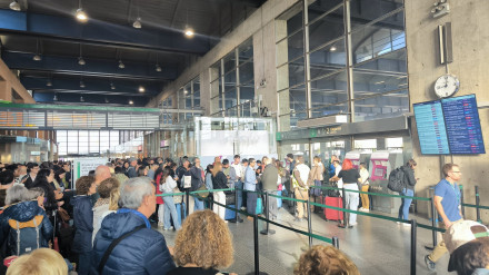 Viajeros en la estación de Córdoba