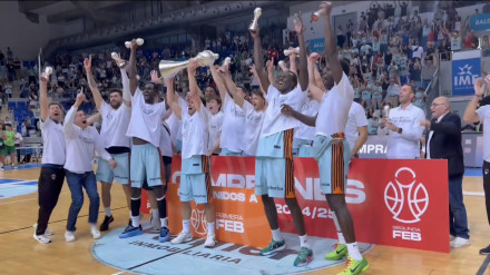 El Palmer se proclamó campeón y debutará en Primera FEB