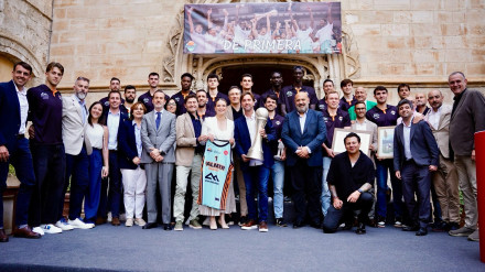 Homenaje institucional al Palmer Bàsquet