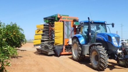 Los agricultores piden que las maquinas agrícolas puedan circular por el puerto de Monrepós