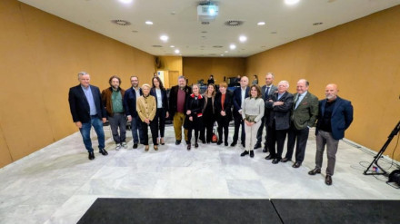 Asistentes a la primera reunión del consejo de capitalidad cultural