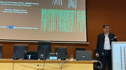 César de la Fuente durante su charla en el Arquitecto Marcide