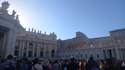 Habemus Papam, plaza San Pedro 2