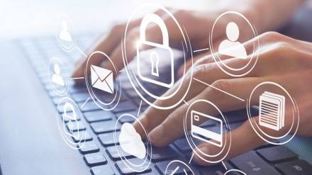 El consejo del sector bancario para que no te estafen al reservar tus vacaciones por internet