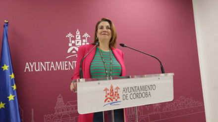 Eva Contador en rueda de prensa
