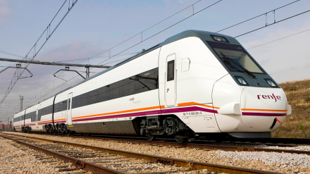 Tren Media distancia