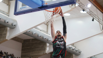 Jon Ander Aramburu, mejor jugador en el partido de ascenso del Fibwi Palma