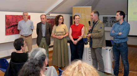 José Carlos Sánchez participó en Lugo en la primera sesión de 'A invención da tradición', una reflexión sobre las fiestas de recreación histórica impulsada por la RAG